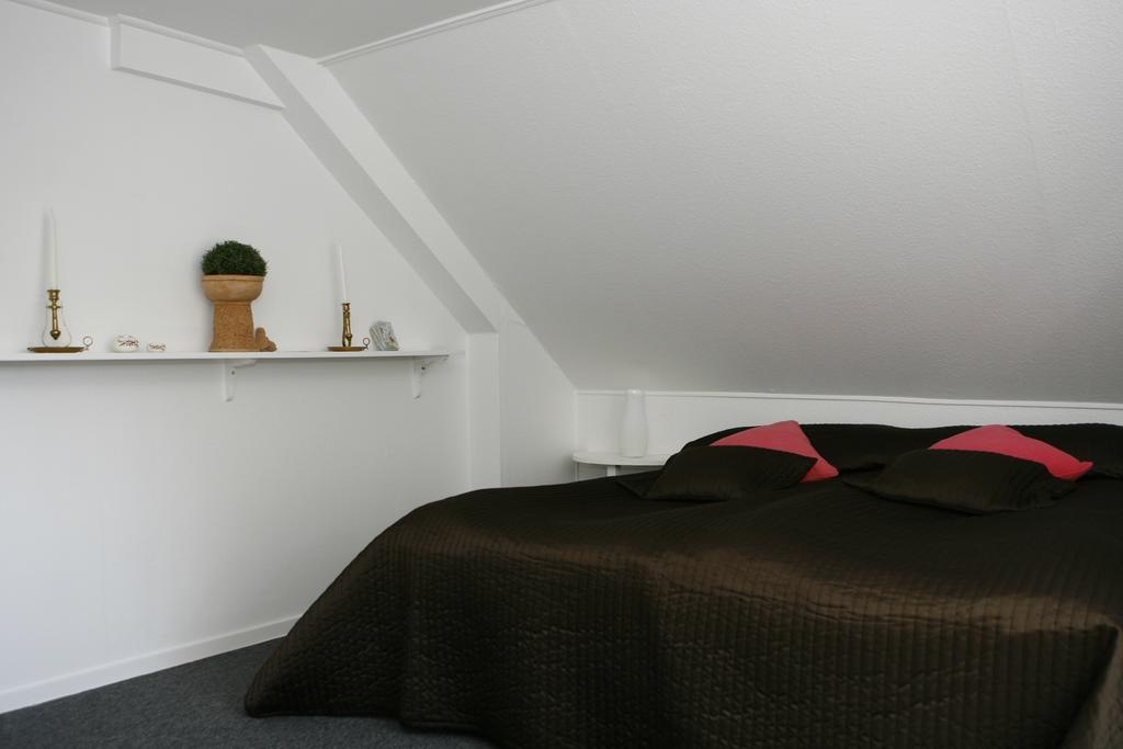 Cafe Torpet B&B Skepplanda Eksteriør billede