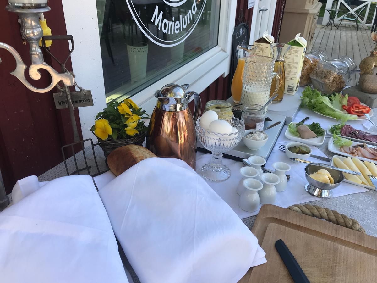 Cafe Torpet B&B Skepplanda Eksteriør billede